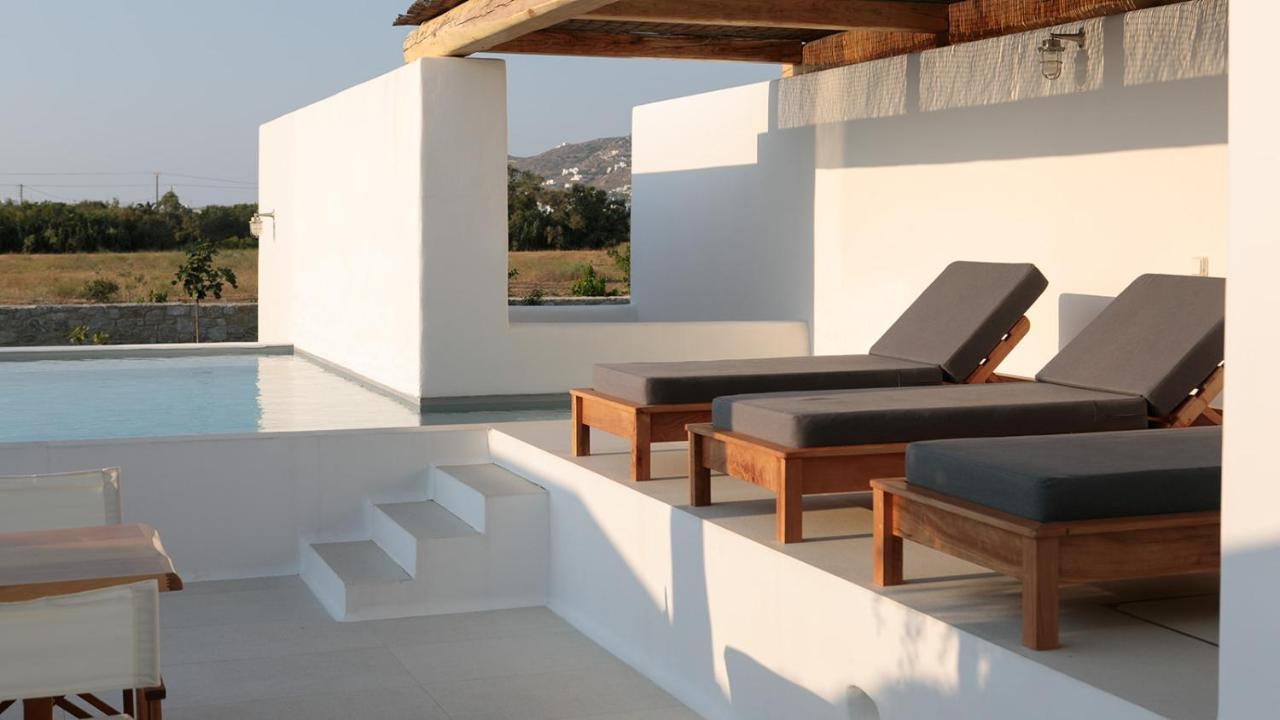 Alio Naxos Luxury Suites أجيوس جورجيوس الغرفة الصورة